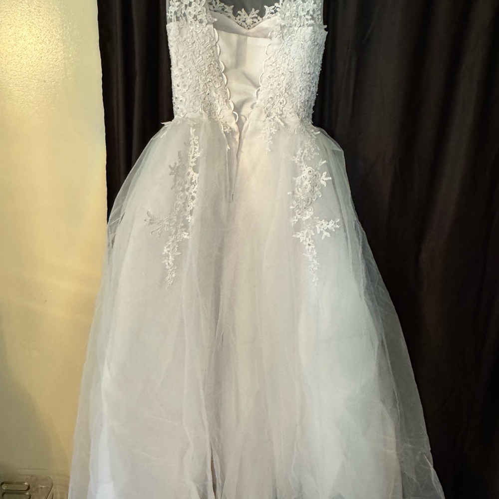 Ball Gown - Picture 8 of 10